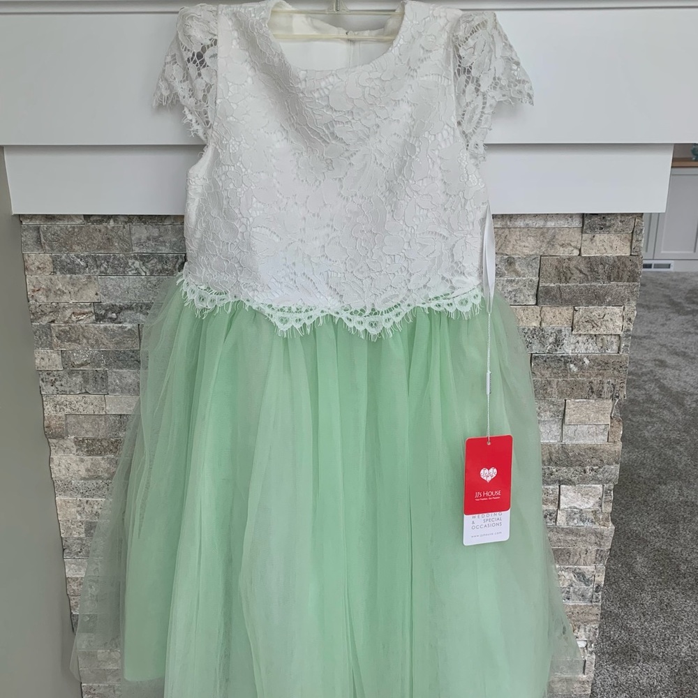 Clearance! NWT Girls Size 8 Flower Girl Bridal Wedding Dress